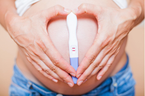 早孕检查报告单3个指标解读,阴性代表并未怀孕!